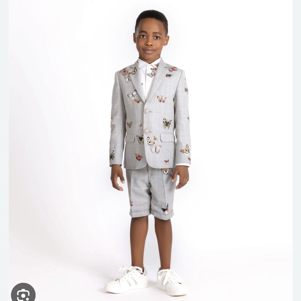 Kids Butterfly Print Gray Suit Set